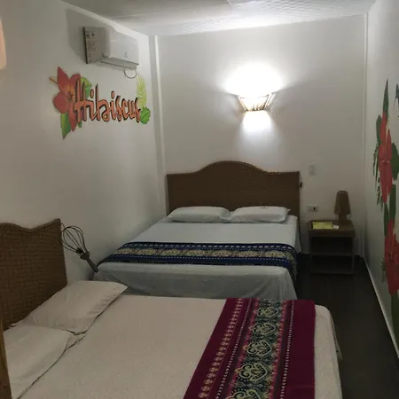 Casita Madame Hotel Puerto Lopez Exterior photo